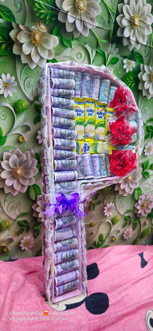 Custom Alphabet Playing Cash Hamper 